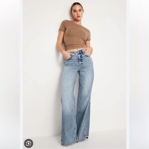 GOOD AMERICAN Good Skate Jeans